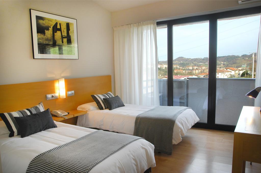 Hotel Txintxua Hernani Bilik gambar