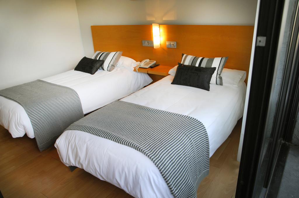 Hotel Txintxua Hernani Bilik gambar